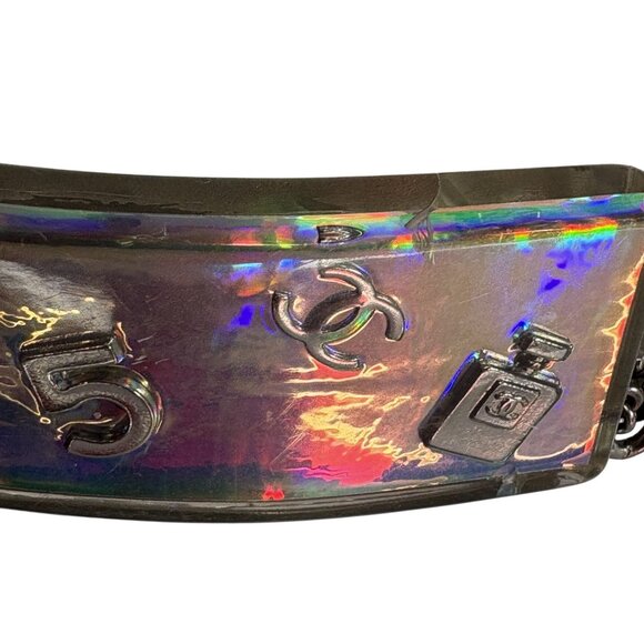 CHANEL 1997 Vintage Holographic Lucite Chain Belt main image 10